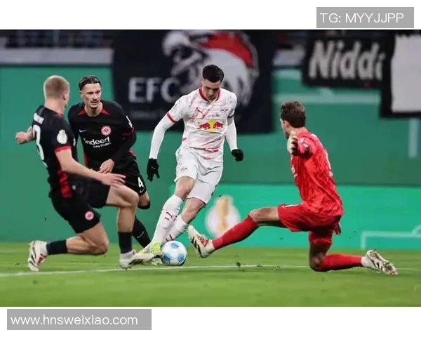 德国杯精彩对决拜仁战药厂全场录像回放与精彩瞬间解析