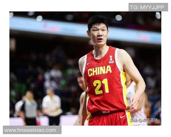 胡金秋：从青涩少年到篮球巨星的成长之路与奋斗历程